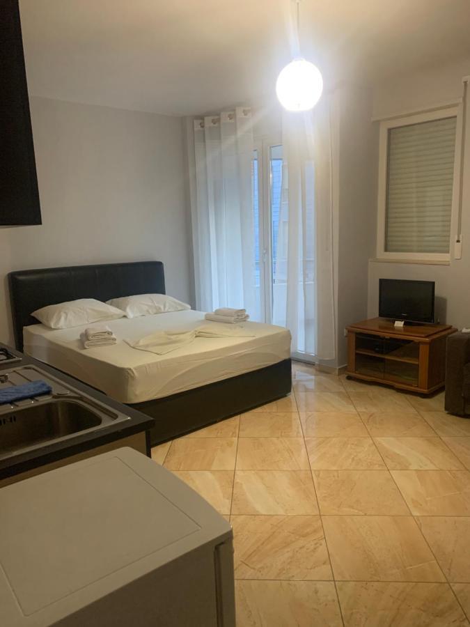 Kokomani Appartement Durrës Buitenkant foto